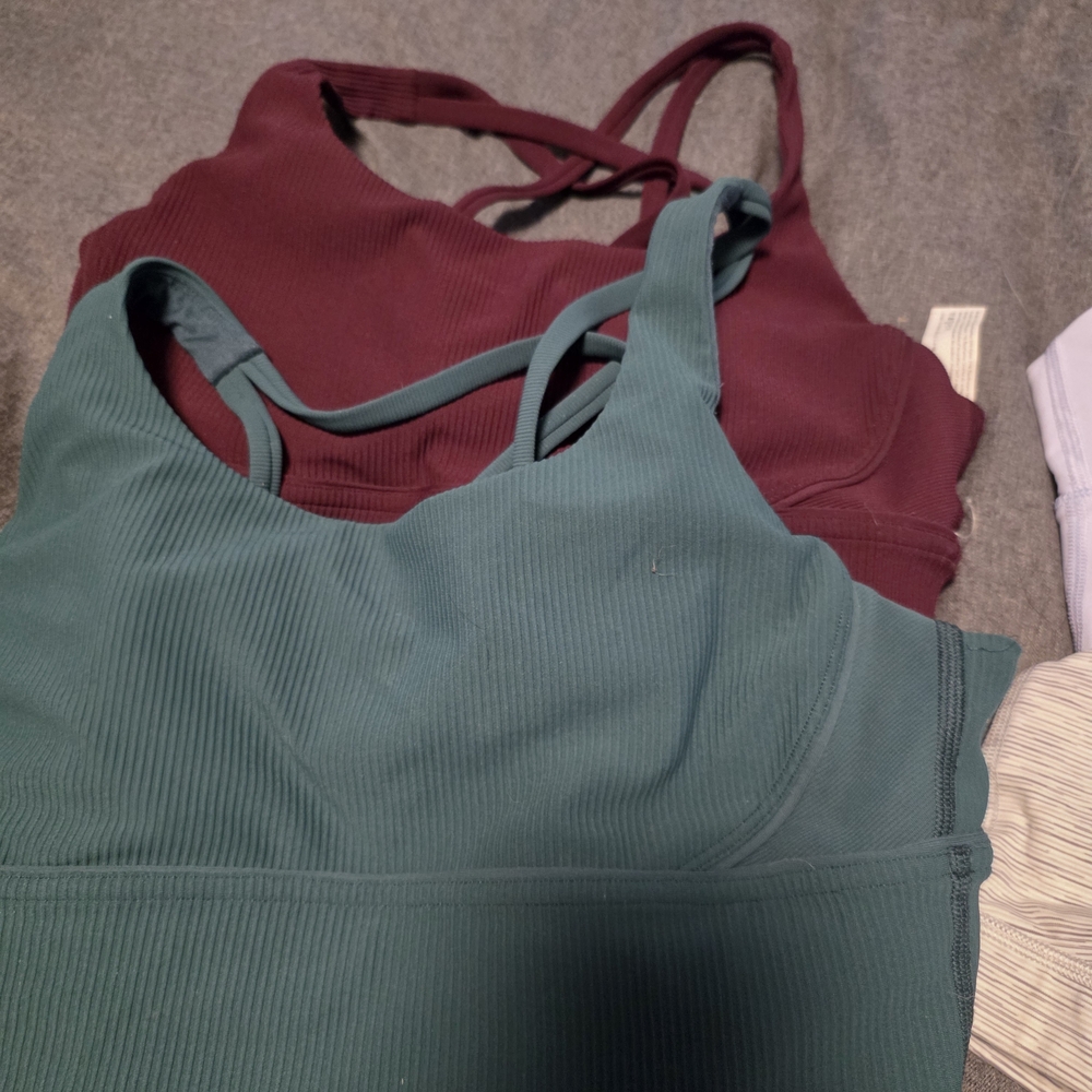4 Size 8 Lululemon Energy Bras (3long, 1 Reg) .